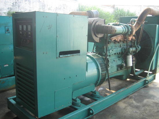 玛多租赁发电机- 发电机碳刷磨损的原因是什么