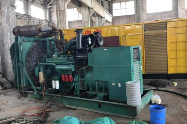 玛多发电机组的空气滤清器应该如何保养？